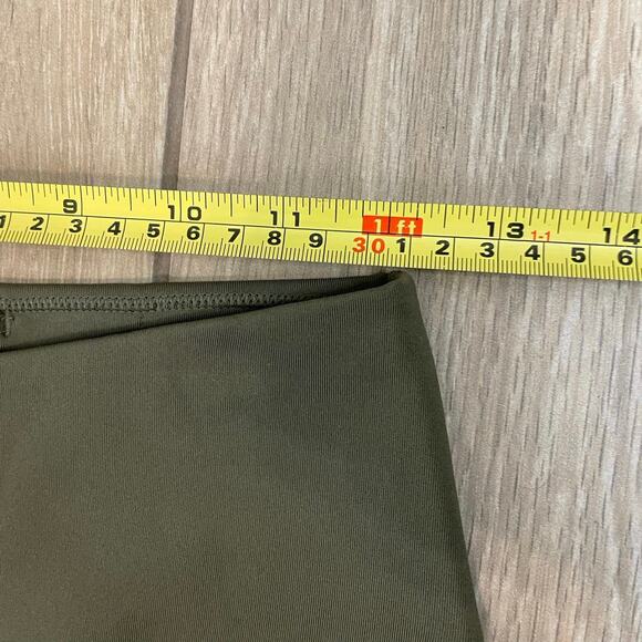 Nike Dri-Fit Leggings Green Leopard Swoosh Ankle Length Women’s Medium - Picture 5 of 12